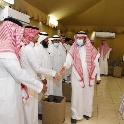 فريق طبي بمدينة الملك فهد الطبية يُعيد المشي لشاب بعد شلل الحركة..
