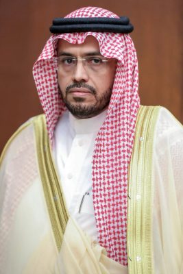 مُحافظ وادي الدواسر يُدشن مهرجان التمور غداً الأحد..