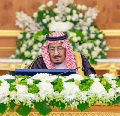 مجلس الوزراء يعقد جلسته في قصر السلام بجدة .. ويصدر عددًا من القرارات..