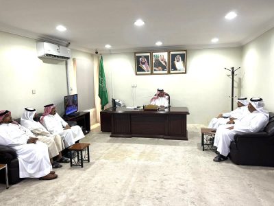 أسرة العيون الخيرية في زيارة لرئيس مركز مدينة العيون…