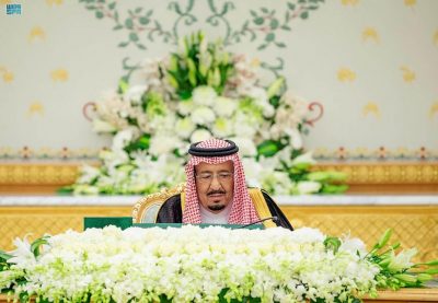 “خادم الحرمين الشريفين “يرأس جلسة مجلس الوزراء.