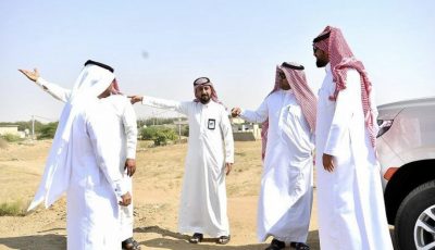 بتوجيه من أمير جازان .. رئيس مركز الشقيق يتفقَّد معابر الأودية والسيول وتصريف مياه الأمطار