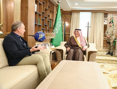 “سمو أمير منطقة جازان “يستقبل سفير اليونان لدى المملكة