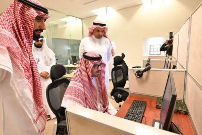 سمو الأمير سعود بن جلوي يزور دارة الملك عبدالعزيز