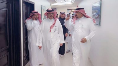 محافظ الجبيل يتفقد المشاريع ببلدية المحافظة