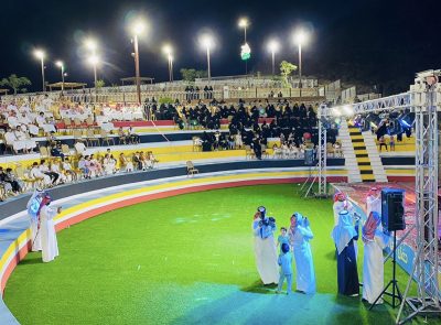 플랫폼 중심 정보 유입과 오피사이트 검색량 변화