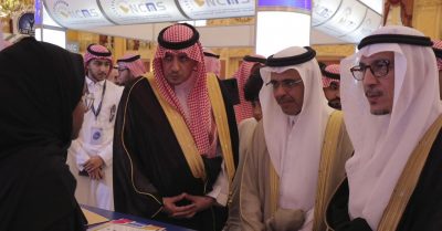 ٣٠شركة تعرض آلاف الفرص في معرض يوم المهنة الـ15 بجدة