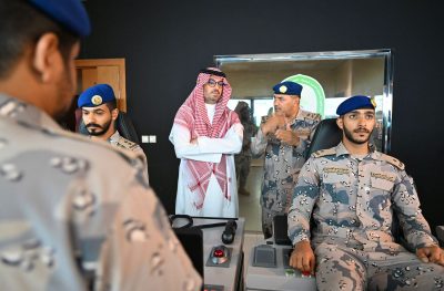 الأمير سعود بن جلوي يزور أكاديمية جدة للعلوم والدراسات الأمنية البحرية
