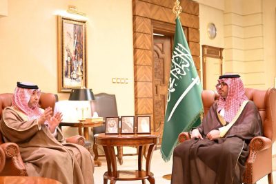 الأمير سعود بن جلوي يستقبل مدير فرع هيئة الزكاة والضريبة والجمارك بجدة