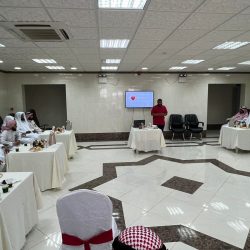 مدير تعليم الرياض يتوج مكتب تعليم العريجاء بكأس البطولة…