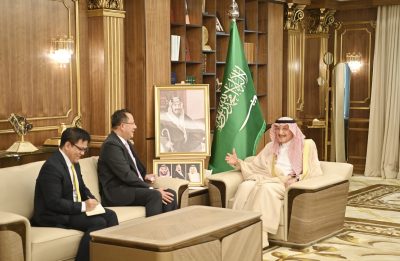 “سمو أمير منطقة جازان”يستقبل سفير مملكة تايلاند لدى المملكة”فيديو”