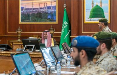 فيصل بن سلمان يشيد بالأدوار المميزة التي تقوم بها الإدارة العامة للخدمات الصحية بوزارة الدفاع