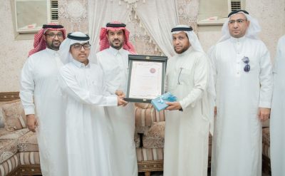 مدير عام تعليم جازان يشيد بالمعلم “المجربي” بعد تبرعه بإحدى كليتيه للطالب أحمد مجربي… 
