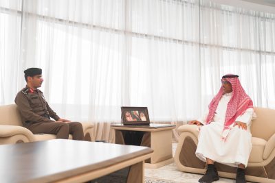 أمين جازان يناقش مع مدير مرور المنطقة إجراءات السلامة المرورية