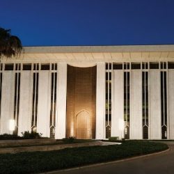 قرية جازان التراثية تستقبل عمد جدة وجازان