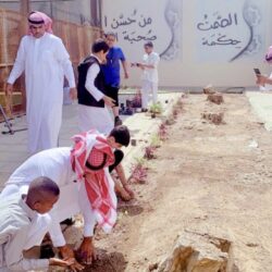 جموع غفيرة تشيع جثمان الشيخ خماش بن قالب الشرقي في مقبرة الحويرس