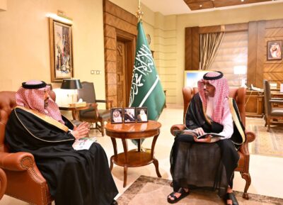 محافظ جدة يستقبل رئيس مجلس إدارة جمعية هدية الحاج والمعتمر الخيرية