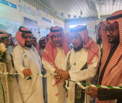مدرسة الفتح الابتدائية والمتوسطة بالمعترض تحتفل باليوم الوطني الـ 93..