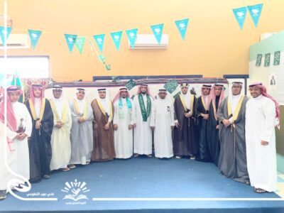 ثانوية السليل بضمد تنظم ركن “مسيرة وطن” للتعريف بمؤسس هذا الكيان الملك عبدالعزيز طيب الله ثراه..
