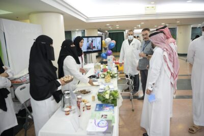 العلاج الطبيعي في مستشفى الملك عبدالعزيز يفعل يوم هشاشة العظام