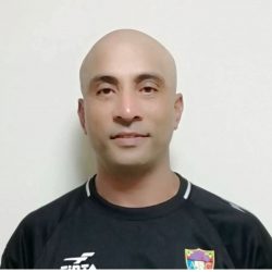 تركيب جهاز التجفيف الشمسي لفاكهة التين بإحدى مزارع منطقة جازان.