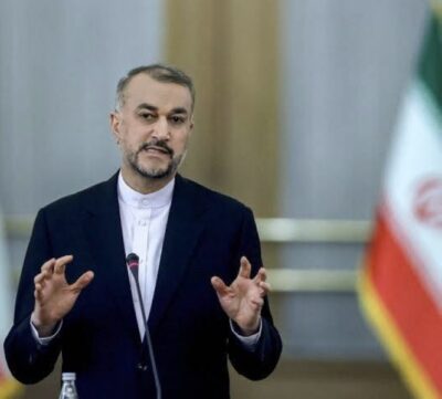 “وزير الخارجية الإيراني”اتفقنا مع السعودية على إعادة مباراة الاتحاد و سباهان في وقت لاحق.
