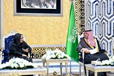 رئيسة وزراء بنغلاديش تغادر جدة