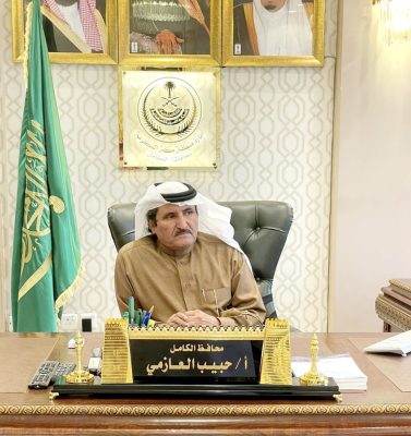محافظ الكامل يلتقي مدير بيئة الكامل الجديد