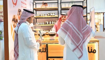 مهرجان عسل جازان التاسع يشهد إقبالاً كثيفاً من المتسوقين والزوار..