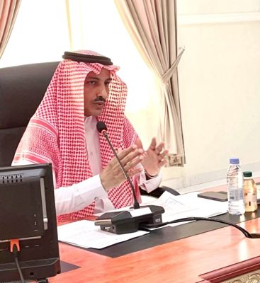 محافظ ضمد يرأس اجتماع المجلس المحلي..