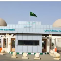 بالفيديو المسعف “المطيري” يستجيب لمكالمة طفلة أنقذت أمها.. ووزير الصحة : بيَّض الله وجهك..