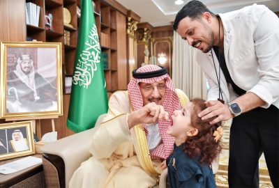 “فيديو”سمو أمير جازان يدشّن حملة تطعيم ضد  “شلل الأطفال “بالمنطقة .