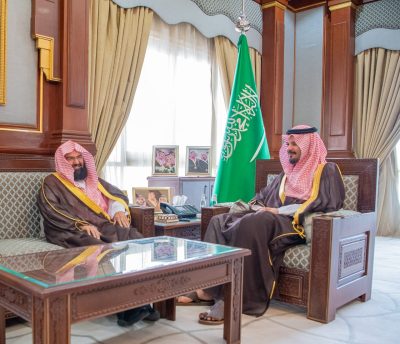 سلمان بن سلطان يستقبل رئيس الشؤون الدينية..