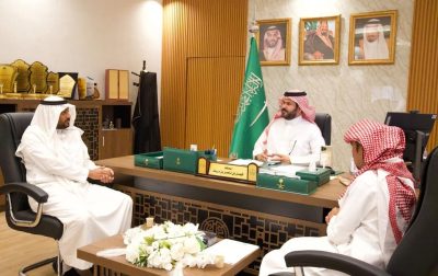 «عزران» لمحافظ الدرب «بن وريك» «3» جمعيات سخرت إمكانياتها لدعم المزارعين..
