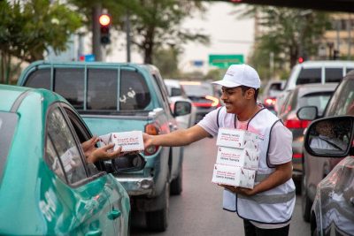 أسواق التميمي تواصل دعمها حملة توزيع مليون وجبة إفطار صائم..