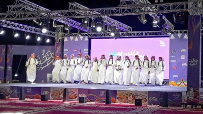 أهالي ” محافظة أضم ” يحتفلون بعيد الفطر المبارك