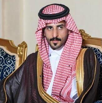 “عايض الدهاسي” في القفص الذهبي..