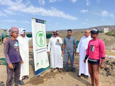 بيئة الجموم تنظم ورشة عن ” تجهيز شبكات الري “..