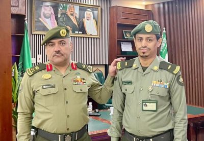 مدير جوازات جازان اللواء الحواس يقلد «كريري» رتبة «رئيس رقباء»..