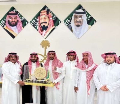 قبيلة بنو شعبة بالدرب تكرِّم الشيخ يحيى بن حسين المطمي لتعيينه شيخاً لقبيلة المطامية بمحافظة الدرب..