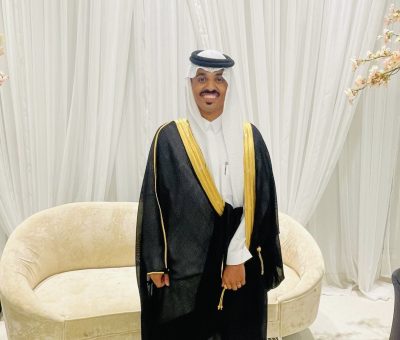 عاصم دنبوسي يحتفل بزواجه