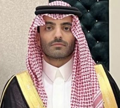 أفراح الحارثي والرفاعي.. تنير سماء العاصمة