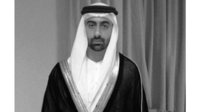 الشيخ خالد بن فيصل القاسمي في ذمة الله..
