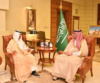 مُحَافظَ جدة يَستقْبِل مُدير عام معهد الإدارة العامة