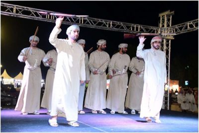 الدوادمي تستضيف فرقة المزاريع العمانيّة في مهرجان ليالي داورد