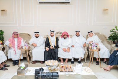 الدكتور عبدالعزيز بن يحيى معافا يحتفل بعقد قرانه..