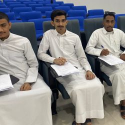 ولي العهد يرأس مجلس الوزراء ويستهل الجلسة بالطمأنة على صحة الملك..