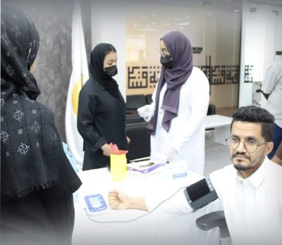 “بر جدة” ومجمع عيادات بلغصون ينفذان مبادرة بمقر الجمعية لتعزيز الصحة في بيئة العمل..