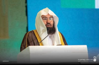 السديس يرفعٌ أسمى آيات الشكر والتقدير للقيادة الرشيدة بمناسبة موافقة مجلس الوزراء على الترتيبات التنظيميّة للرئاسة