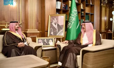 أمير جازان يستقبل مدير المركز الوطني لتنمية الغطاء النباتي بالمنطقة..